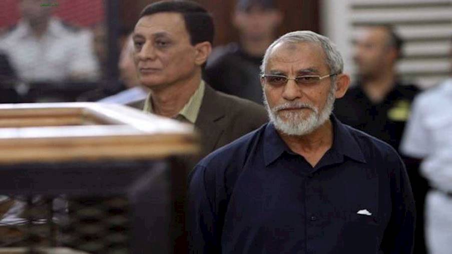 مصر.. حكم ببراءة مرشد الإخوان المسلمين في أحداث مسجد الاستقامة