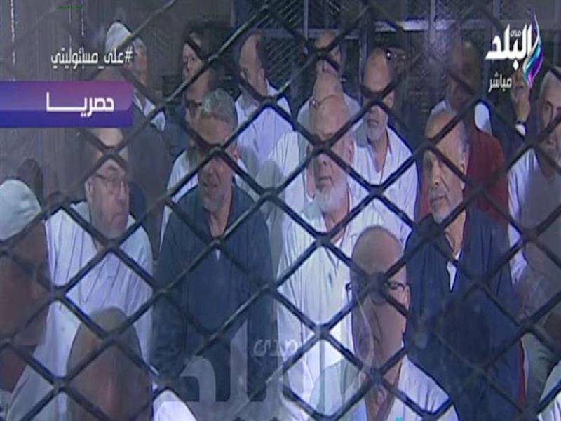 "اللهم من كان كاذبا فأعمه".. البلتاجي يواجه مبارك في قضية اقتحام السجون 