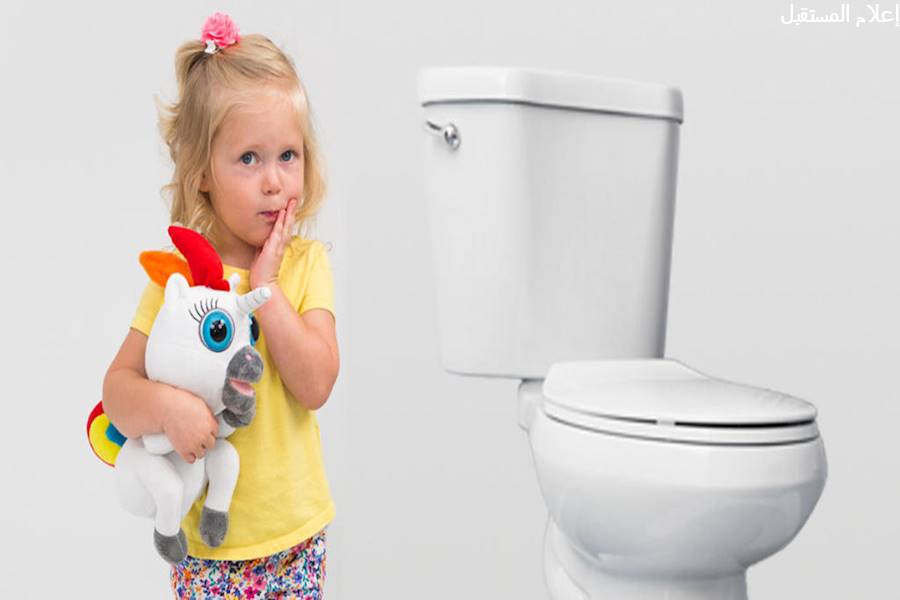 تعليم الطفل دخول الحمام من عمر 3 سنوات